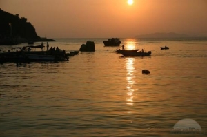 sunset-on-lamma-island-hong-kong